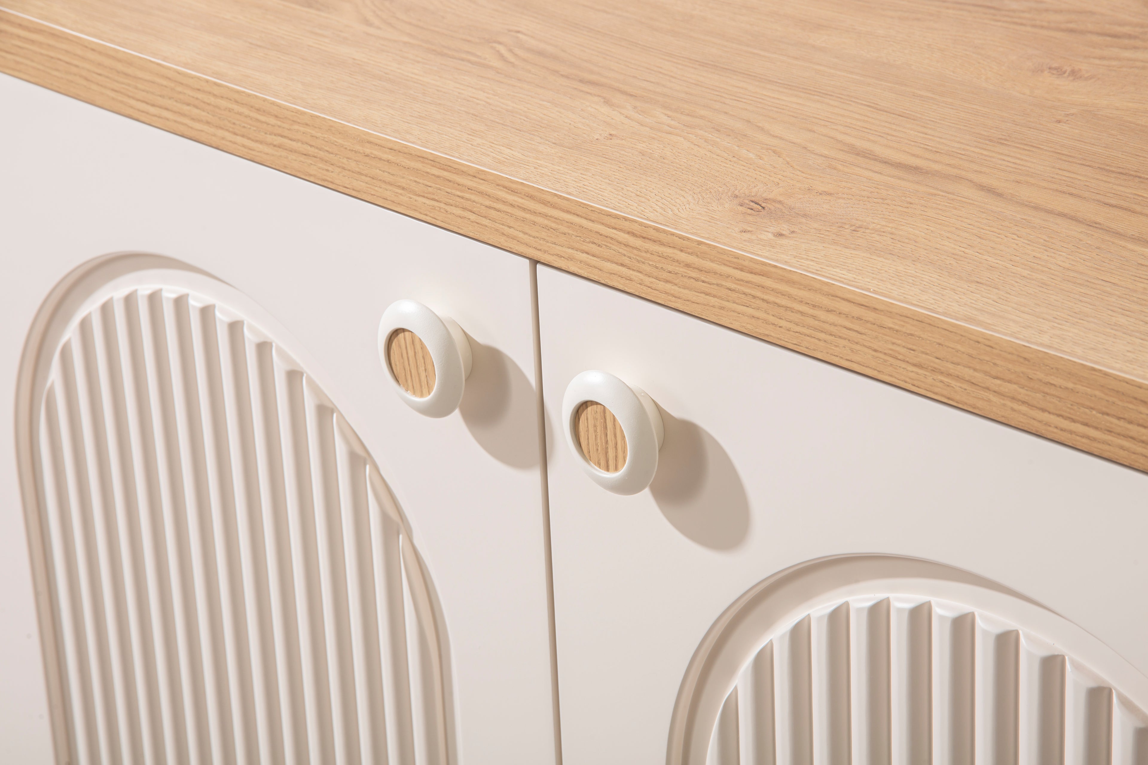 Salvador TV Ünitesi